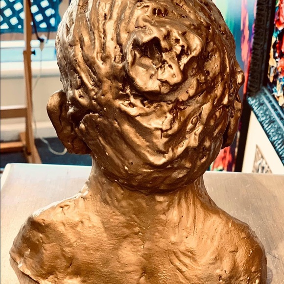 ‘Profile of a Woman’ original Sculpture by Kristina Sablan - Picture 3 of 9